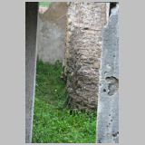 0082 ostia - necropoli della via ostiense (porta romana necropolis) - b6 - tomba degli archetti - blick durch den eingang suedfassade.jpg